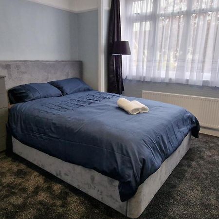 Rowan Crescent'S Luxury Stay-In 2 Streatham Vale Exterior photo